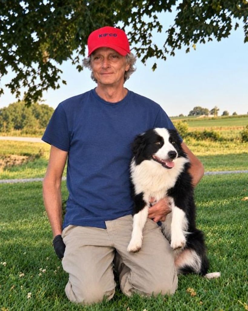 Charles Wayne "Chuck" Bennett Profile Photo