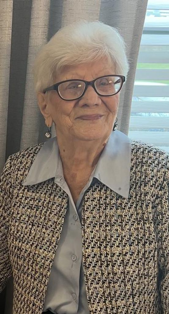Giuseppina Pietrapertosa Profile Photo