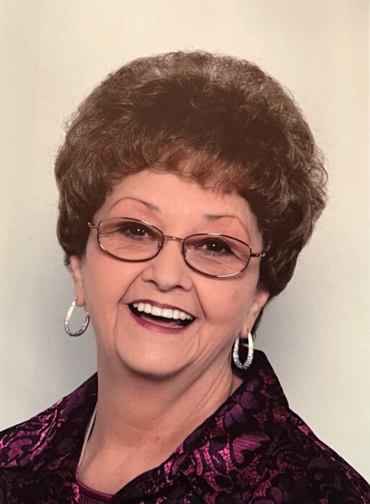 Maurine (Dollarhite)  Eason