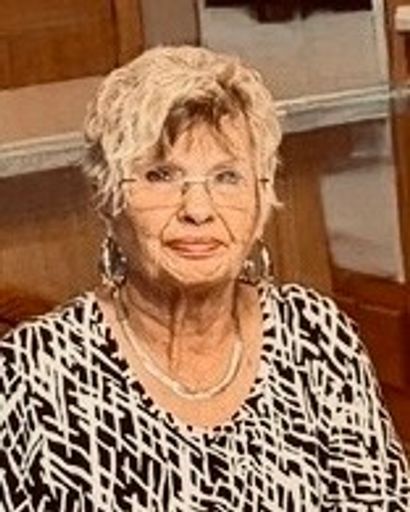 LouAnn June Quam Profile Photo