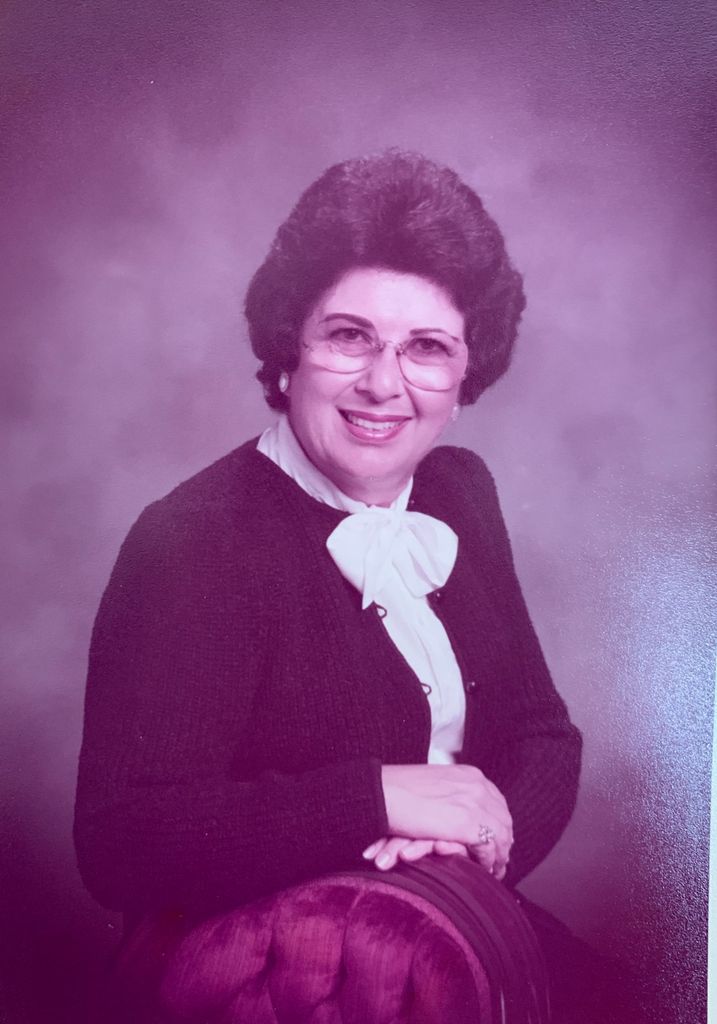 Julia Aslanian Karam Profile Photo