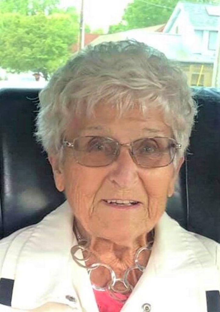 Evelyn Clare Staab Profile Photo