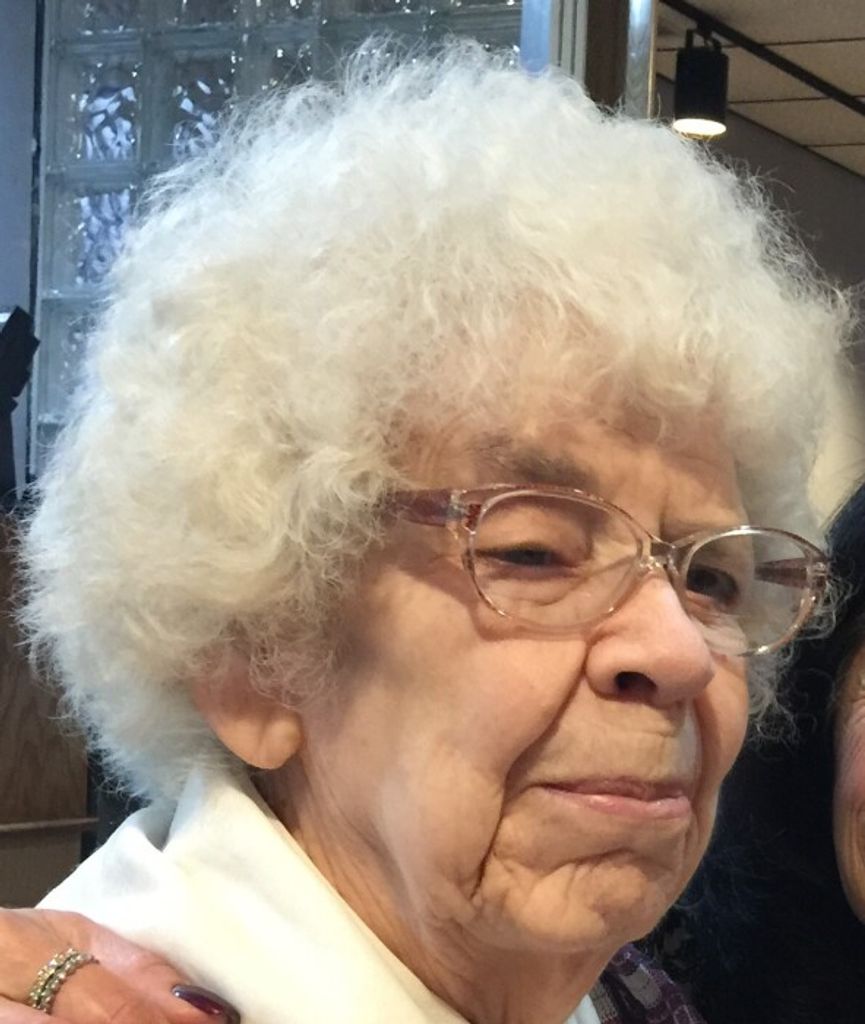 Margaret 'Peggy" Holmes Profile Photo