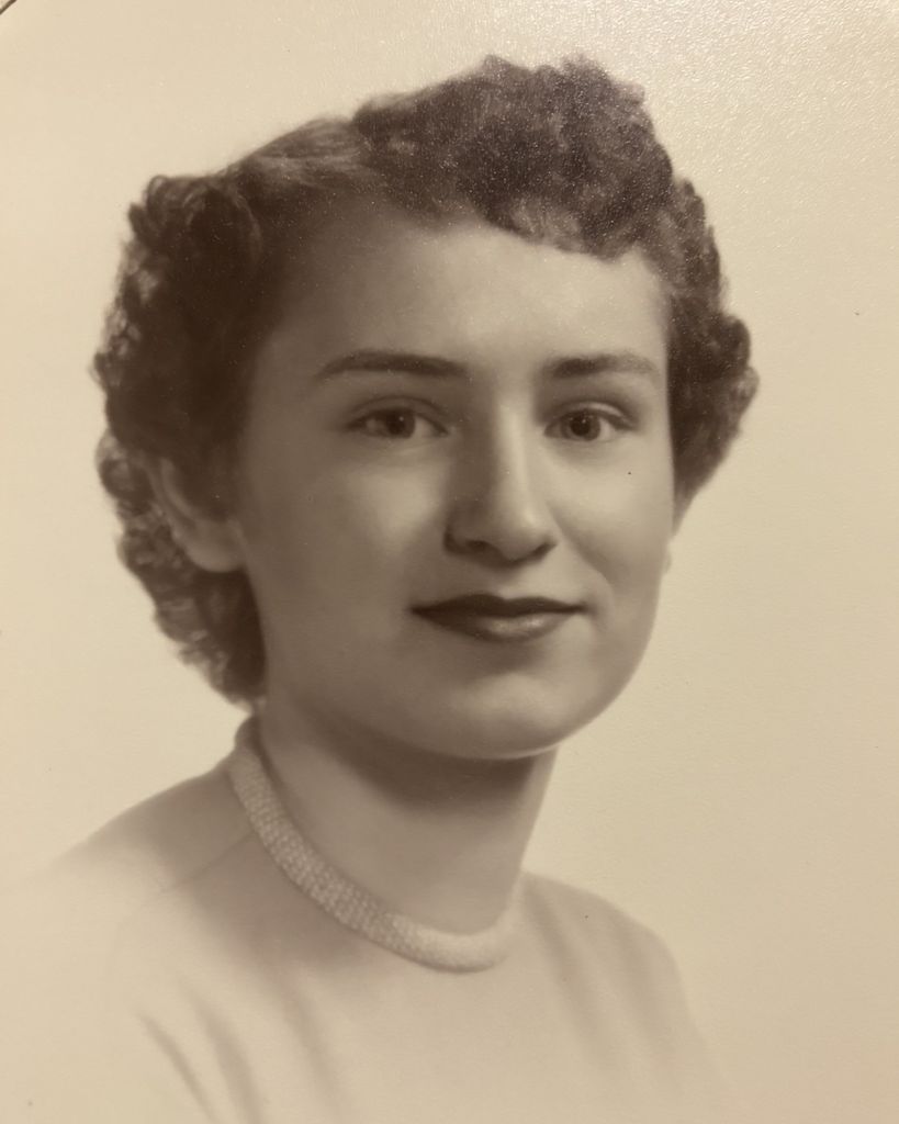 Farolyn "Lynn" Mullin
