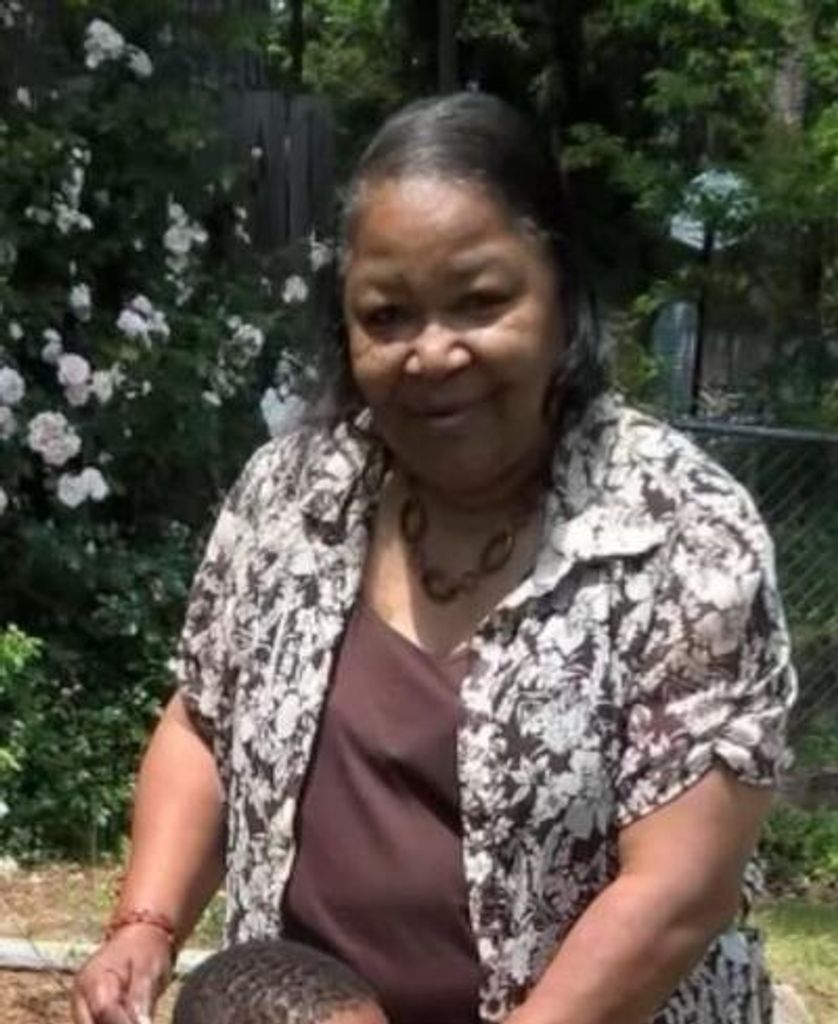 Carolyn Vernise Collins-Mason Profile Photo