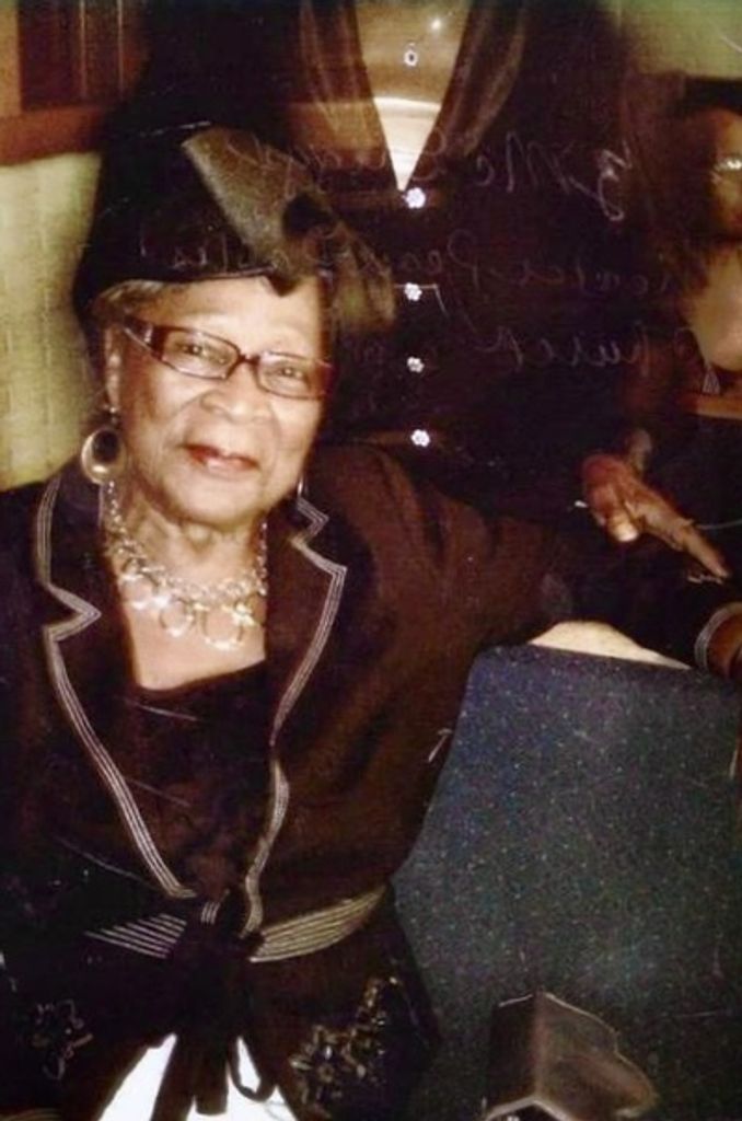 Elizabeth Mcgriggs Profile Photo