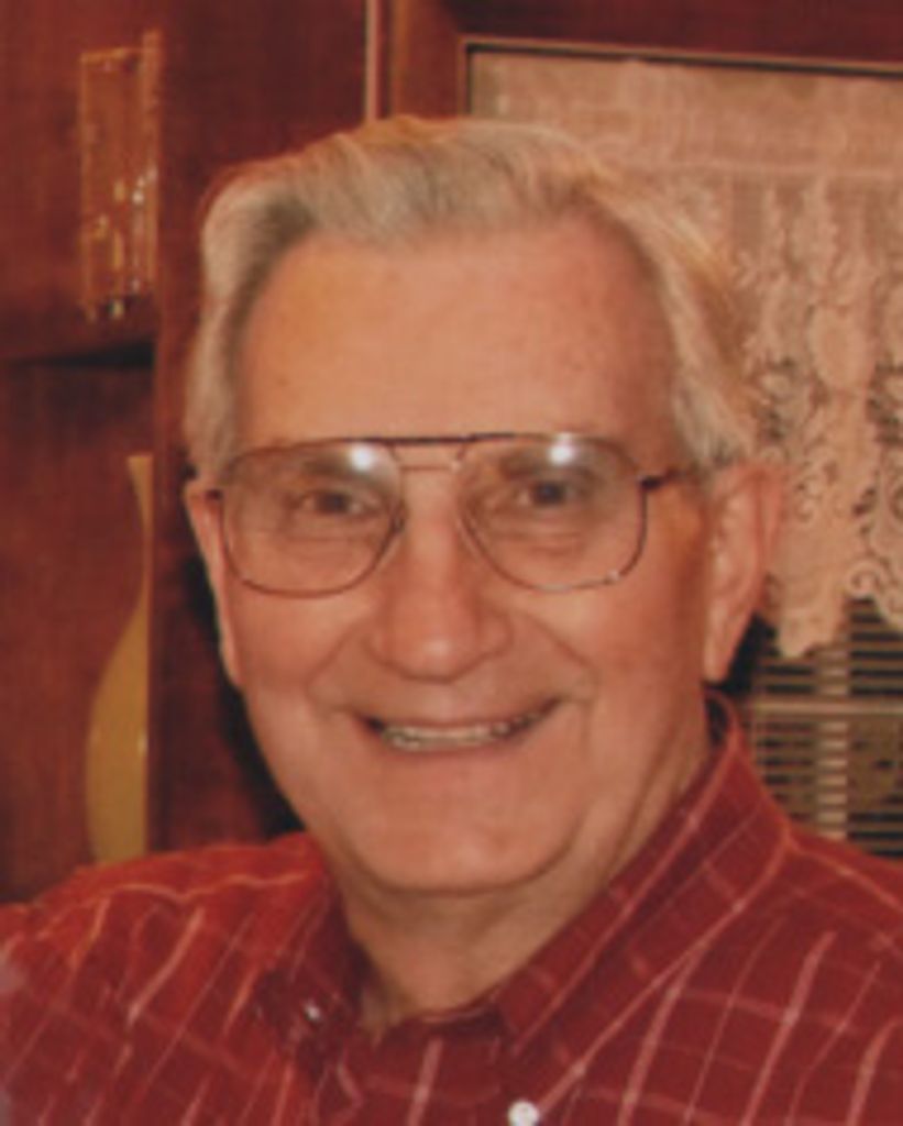 Robert Schilling Profile Photo