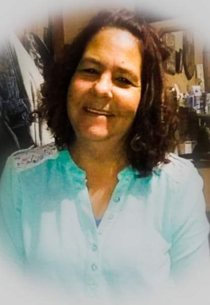 Teresa Lynn Johnson Profile Photo