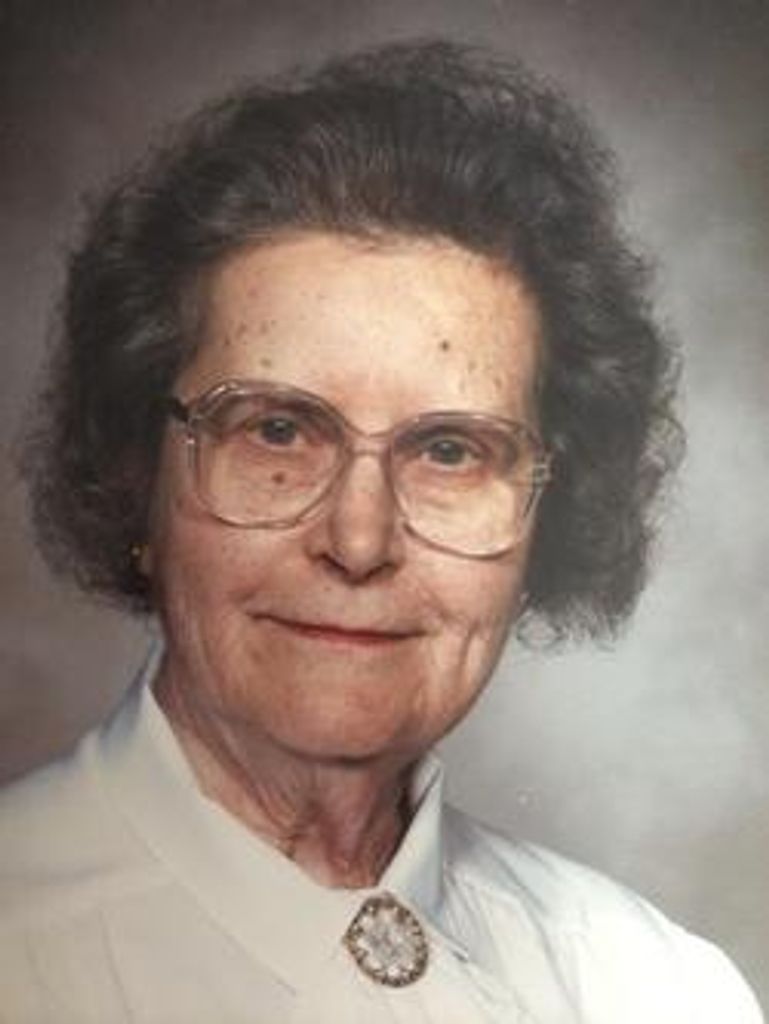 Lillian Mildred Senkeresty Profile Photo