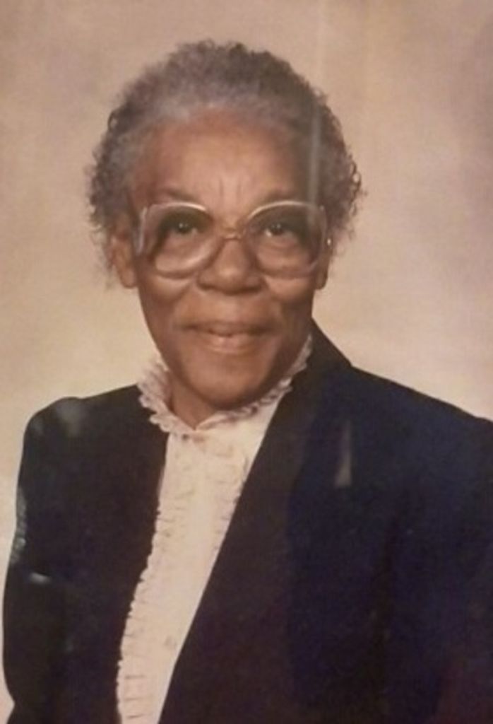 Emma L. Ward Profile Photo