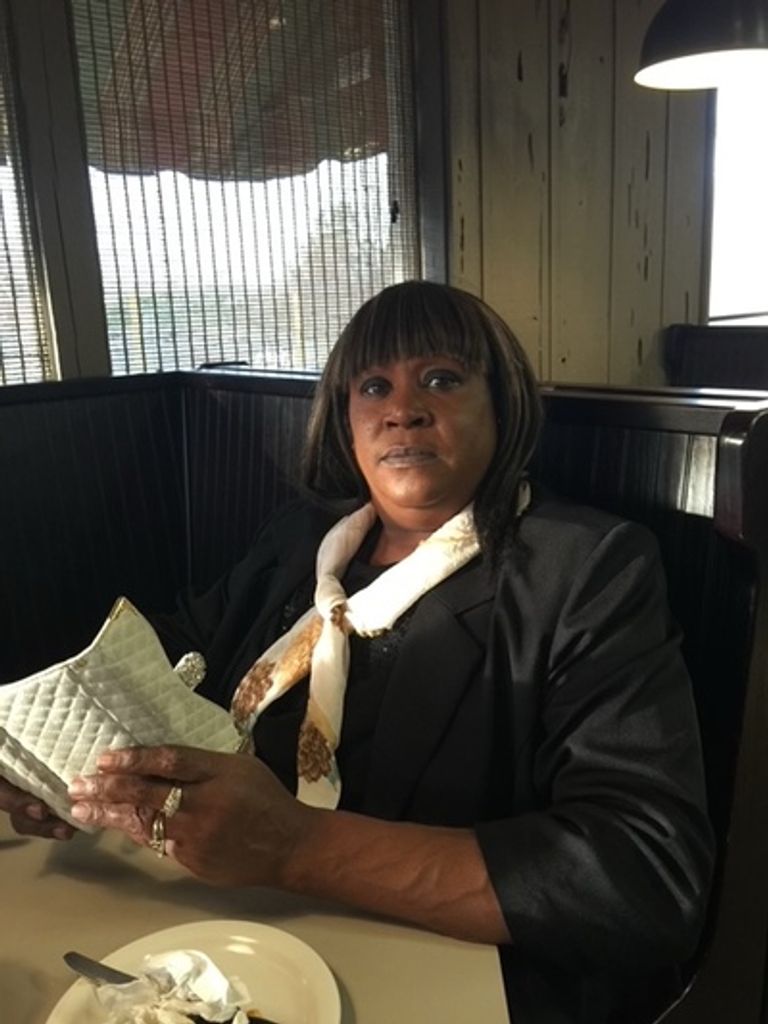 Diane Booker Profile Photo