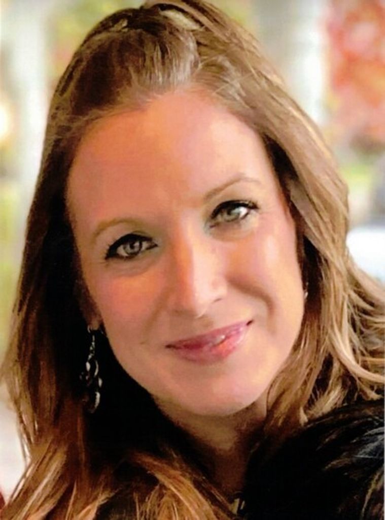 Suzanne Marie Krohn Profile Photo