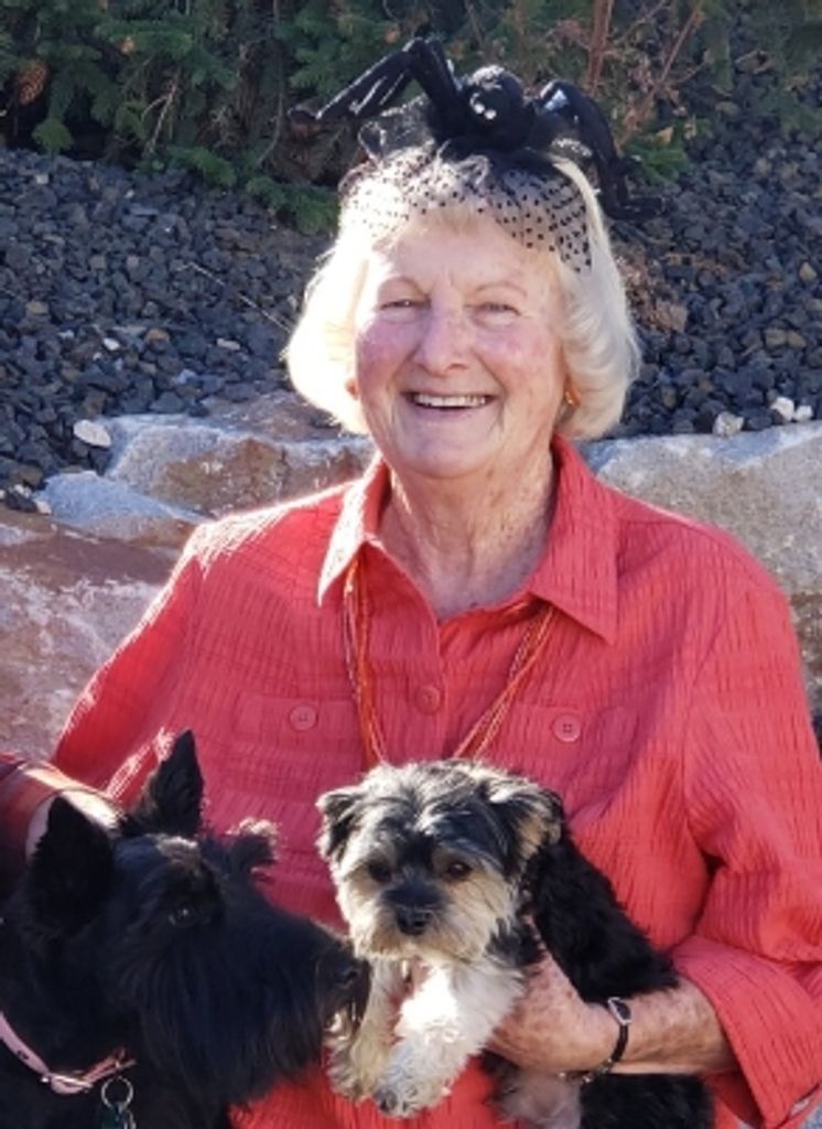 Mildred 'Hooty' Lorene Holmes