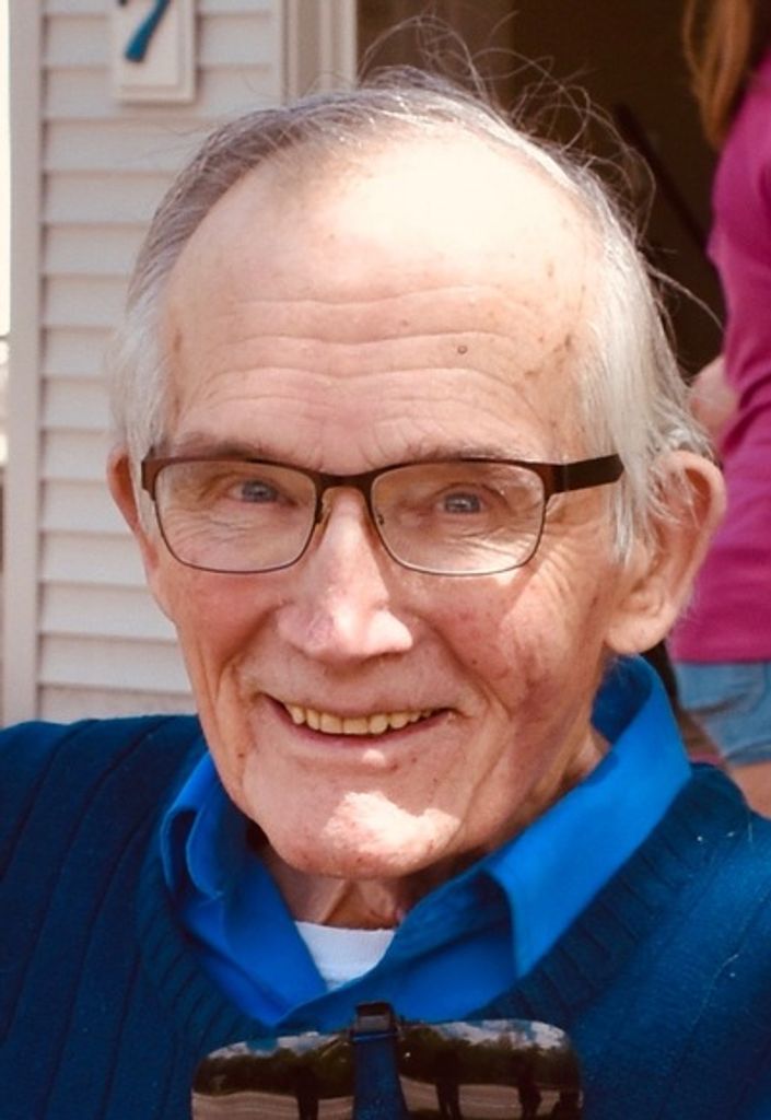 Eugene (Gene) Gullickson Profile Photo