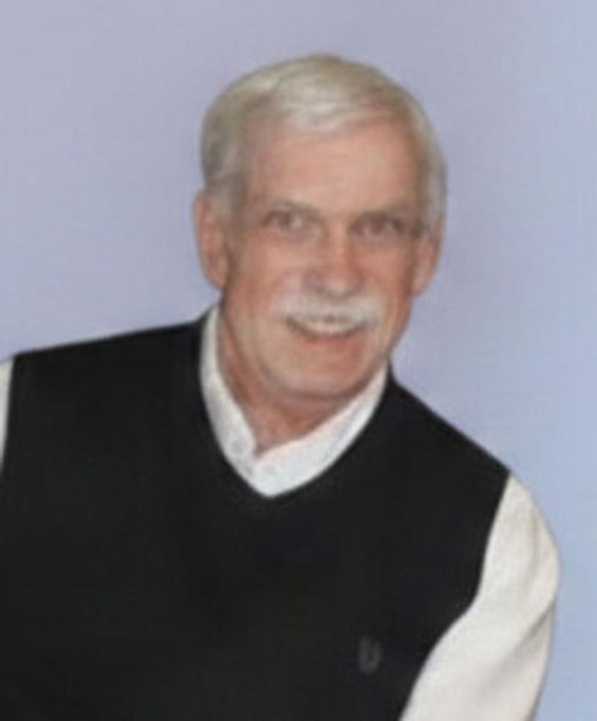 Thomas Lamar Hall Profile Photo