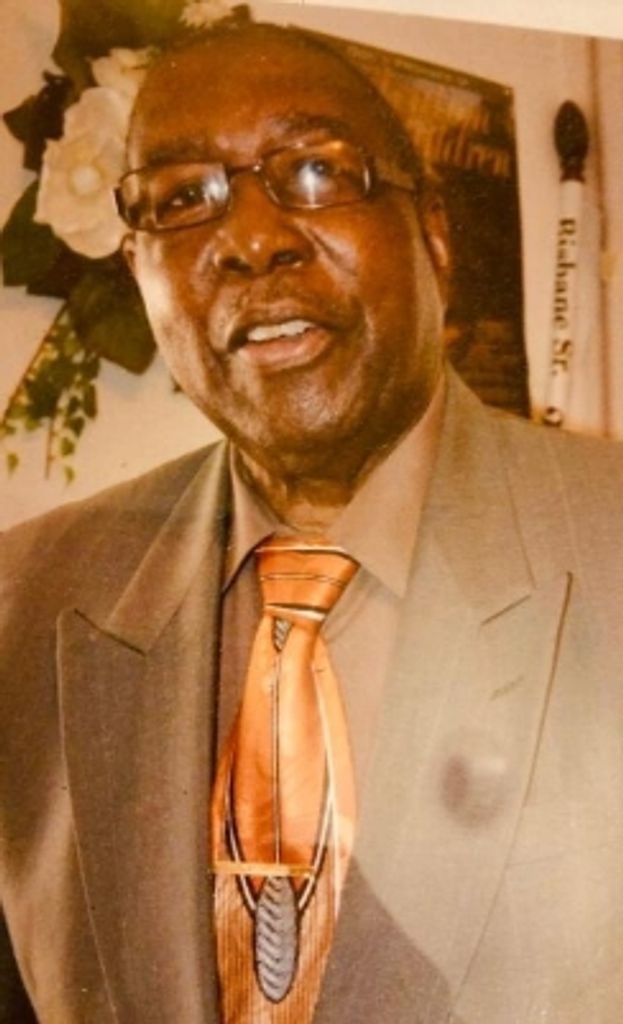 Chester Childs