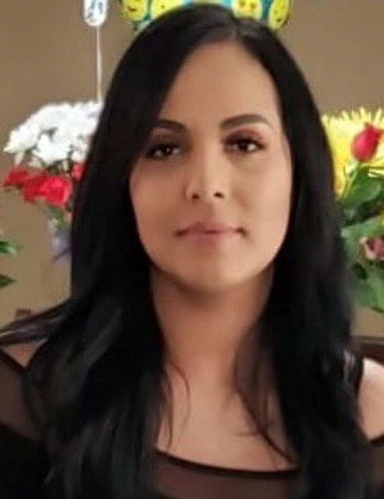 Monica Castillo Profile Photo