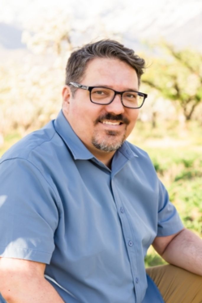 Mikey Peterson Profile Photo