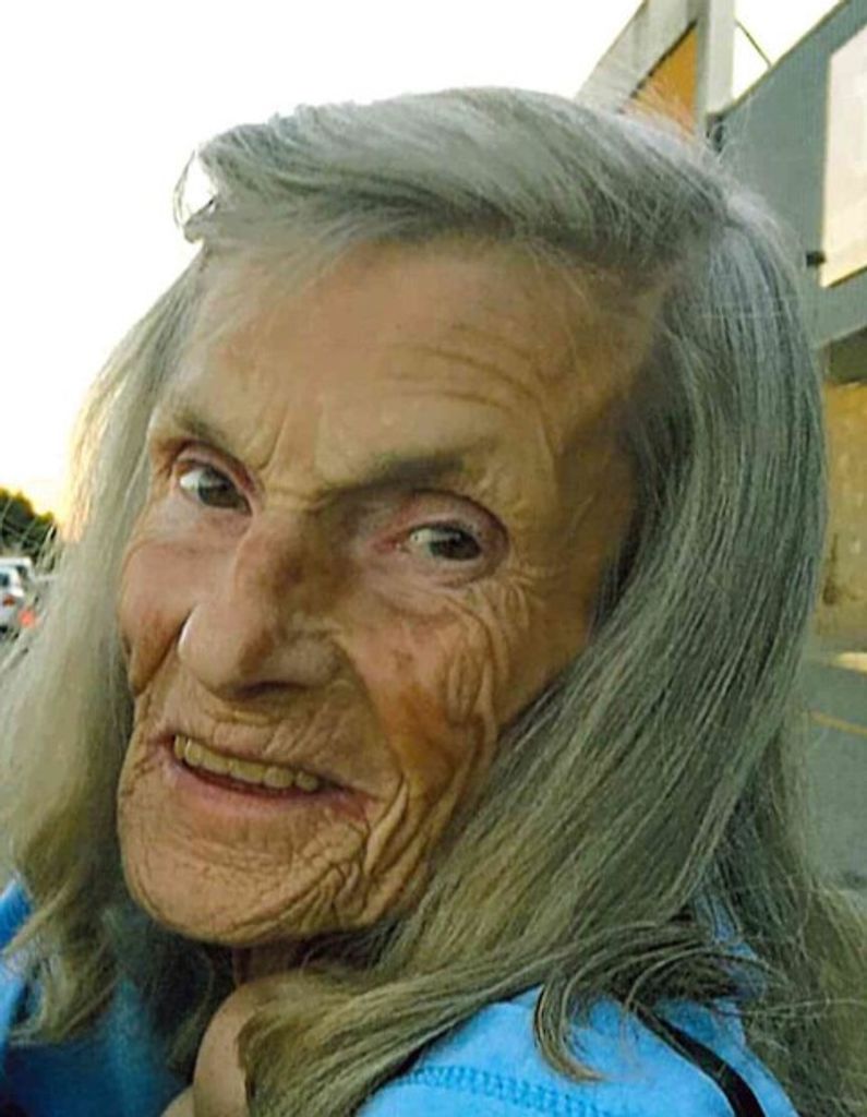Joyce Victoria (Deal)  Summers