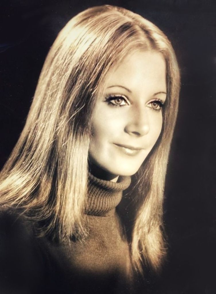Debra "Debi" Robin Yellin Profile Photo