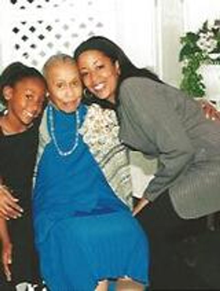 Lester Mae Brown