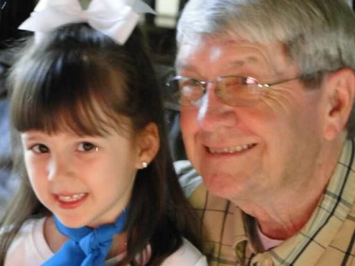 Orie D. Smith photo gallery thumbnail 47 of 135