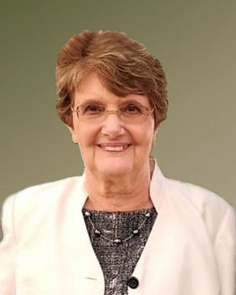 Patricia Dobson Profile Photo