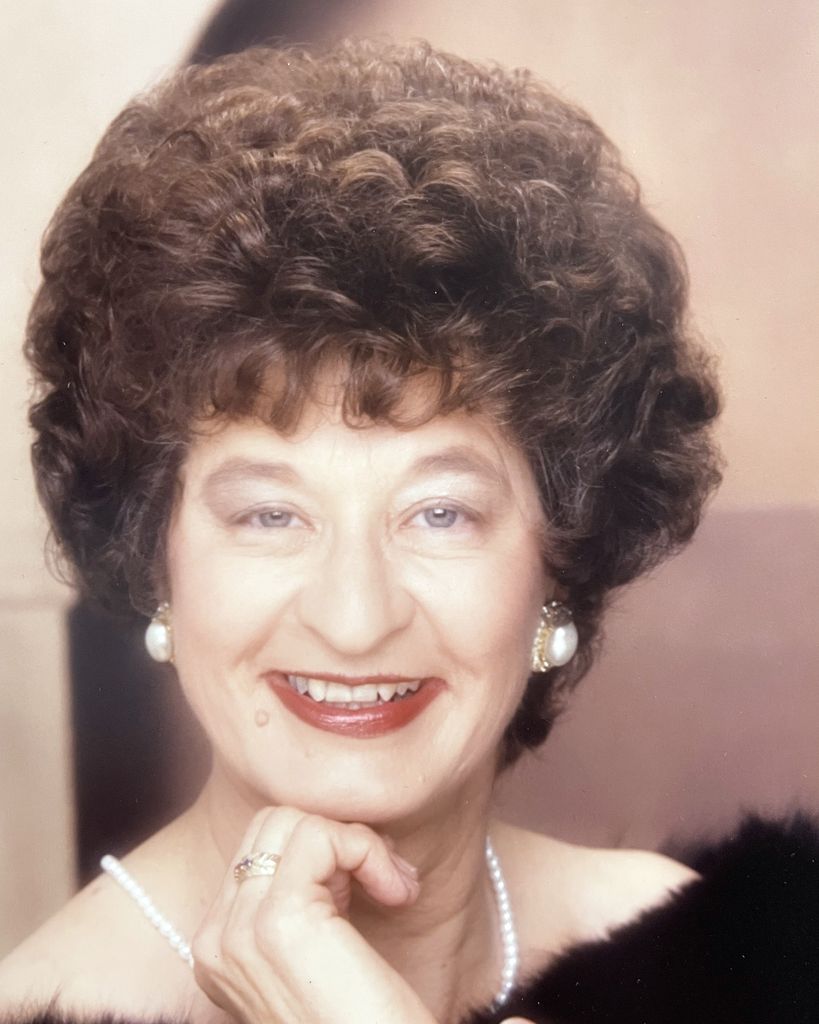 Laura Maudean "Deanie" Adams Profile Photo