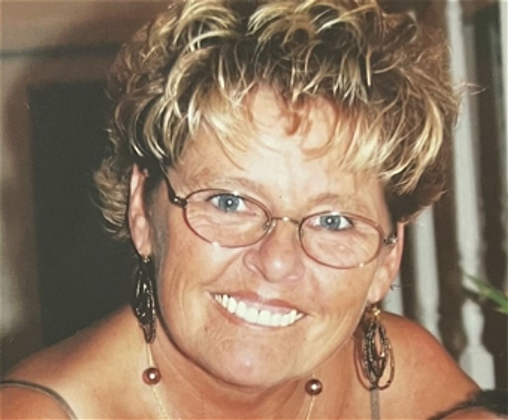 Linda Siedenburg Profile Photo