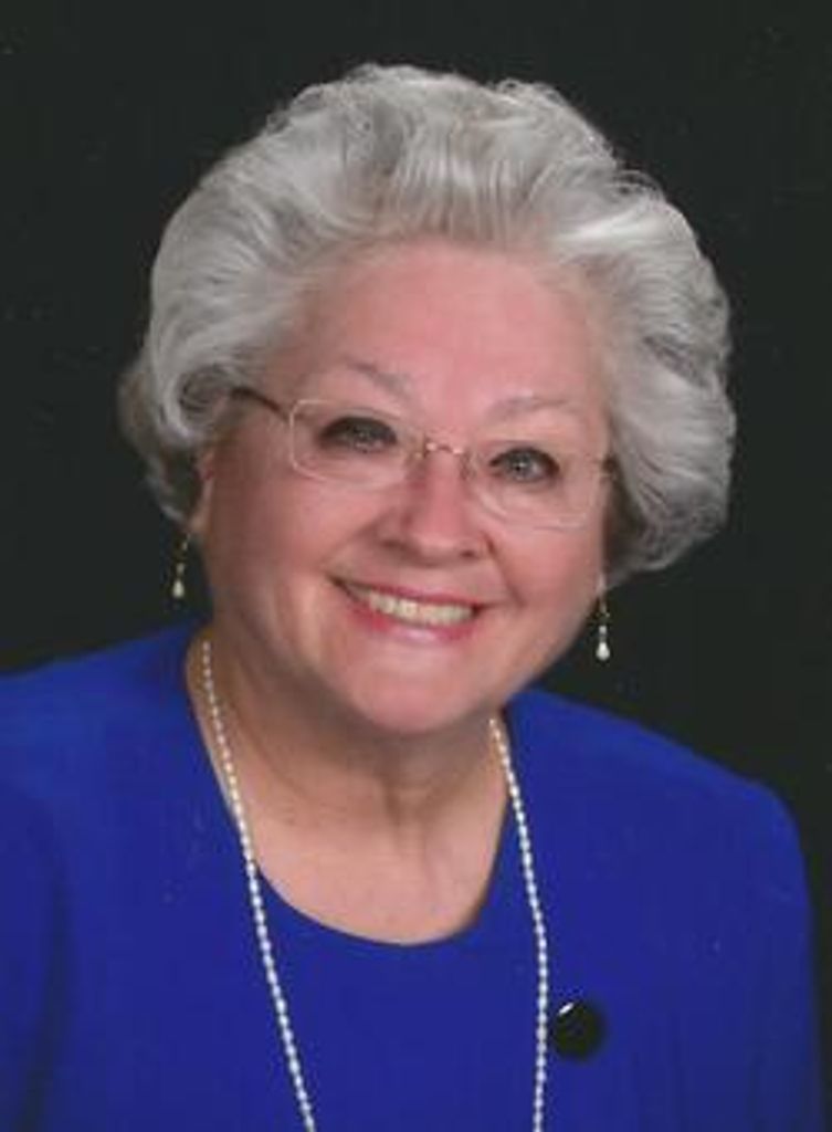 Carolyn Davis Robbins Profile Photo