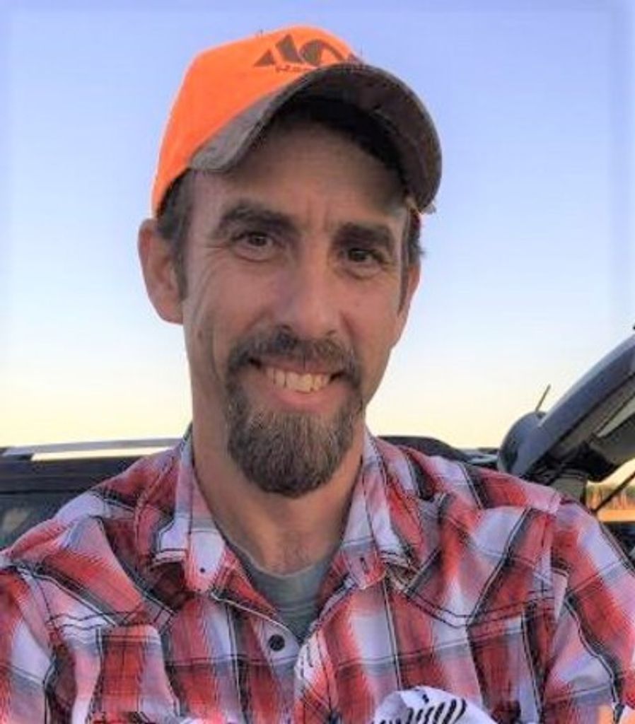 Clint Joseph Graser Profile Photo