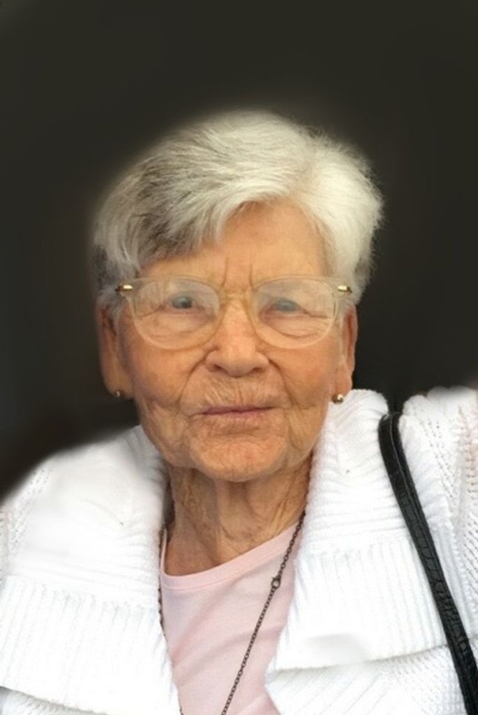 Alma Shirley Evans Profile Photo