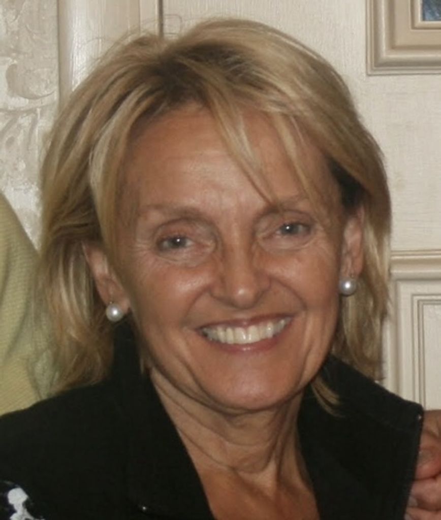 Sandra Lee Dwyer (Englert, Meredith)