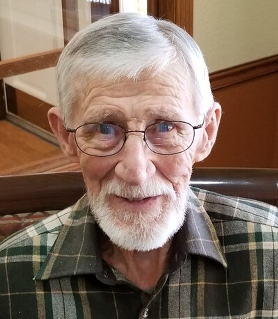 Richard Jones Profile Photo