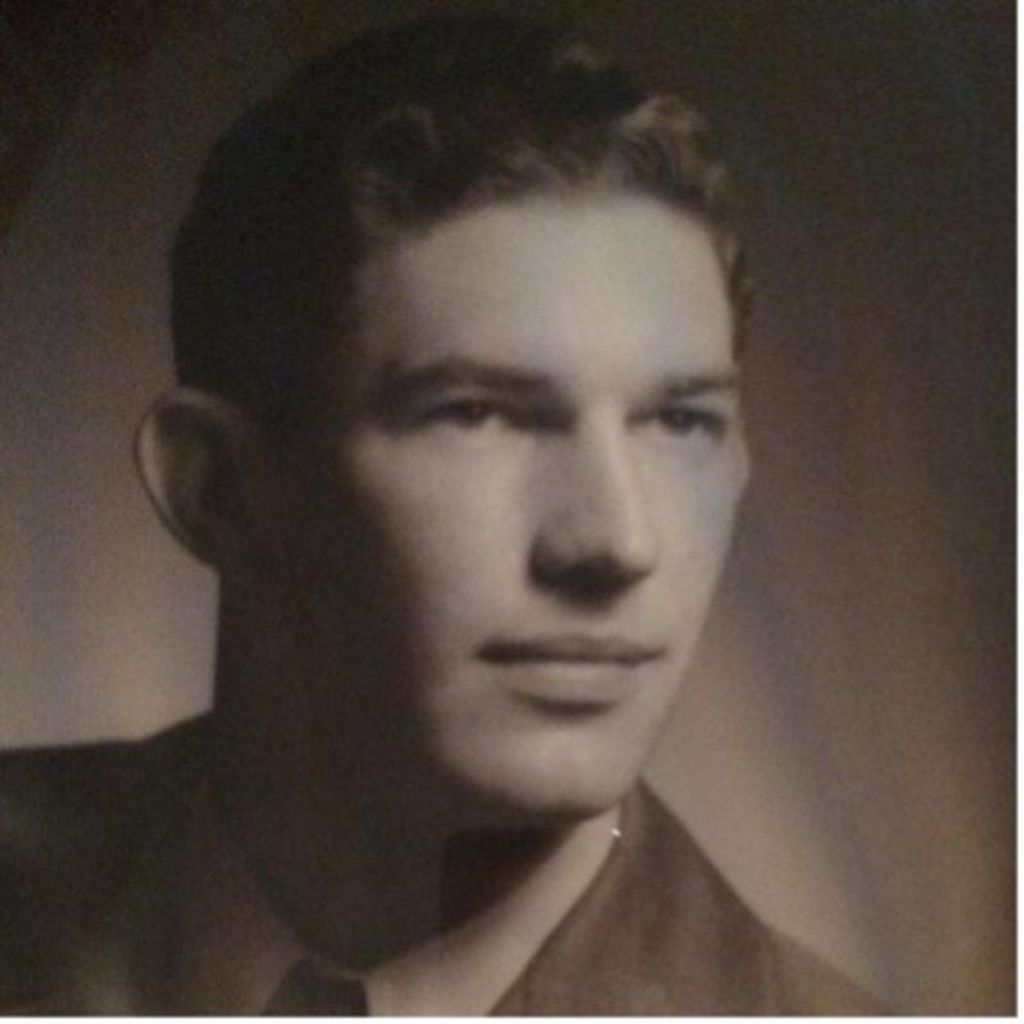Gordon (Buzz) Wight Parkhill Profile Photo