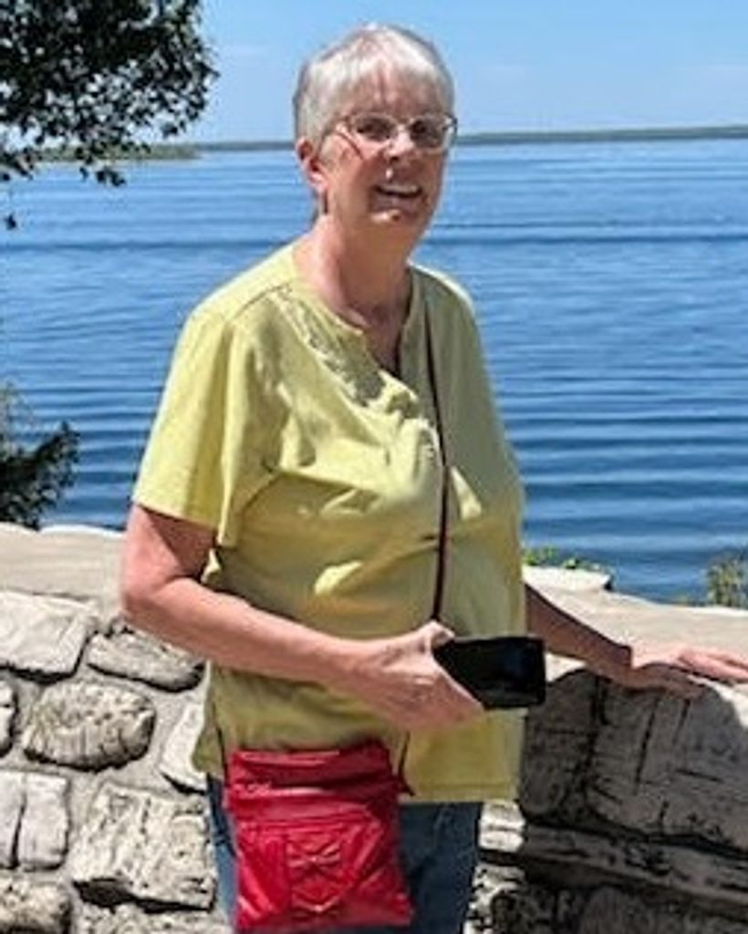 Emily L. Sonne Profile Photo