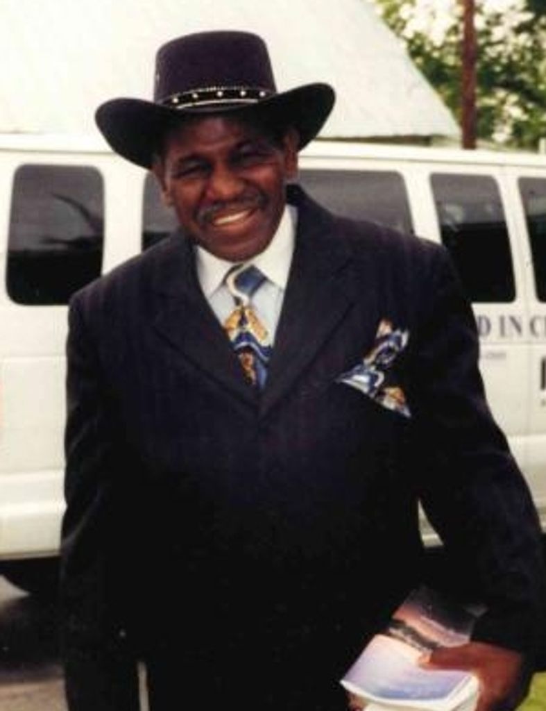 Deacon Charlie Clay Smith Sr. Profile Photo