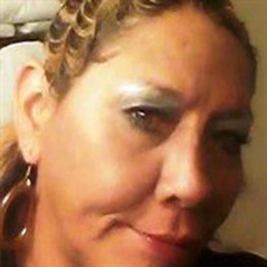 Rhonda  Sno White