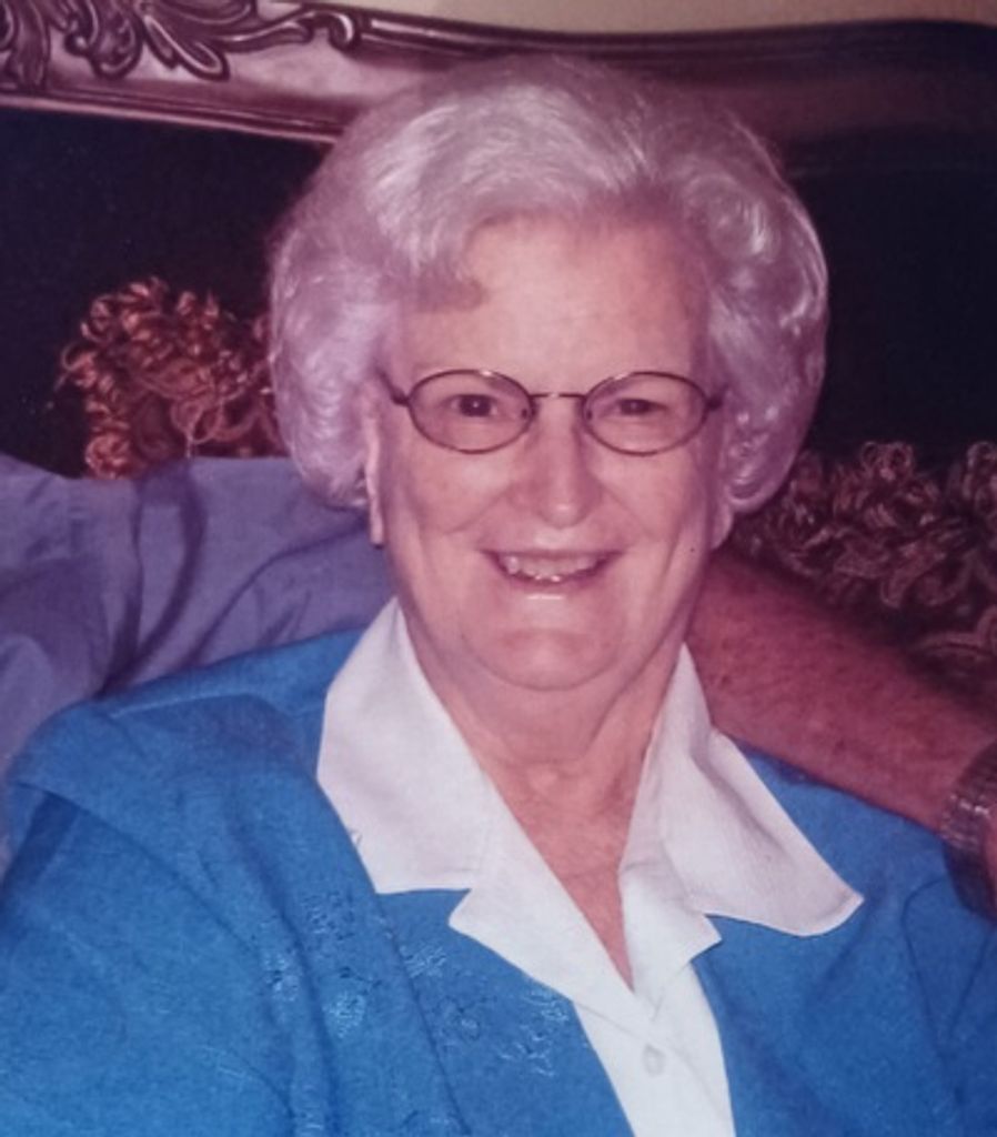 Sarah Louise Lillis Profile Photo