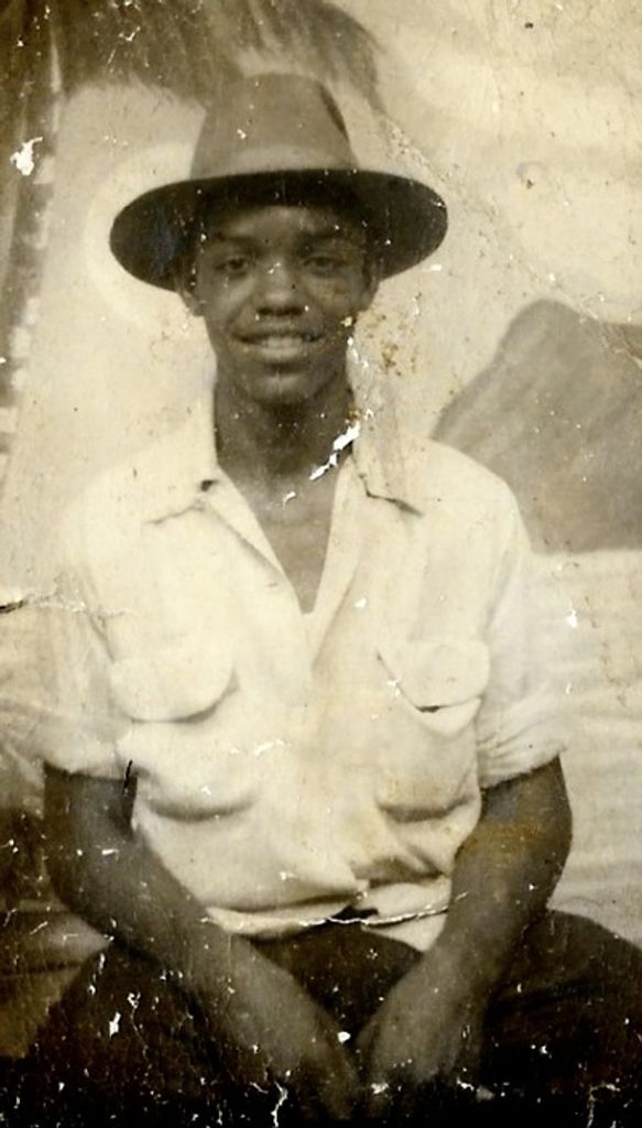 Joe Augustus Lomax Jr. Profile Photo