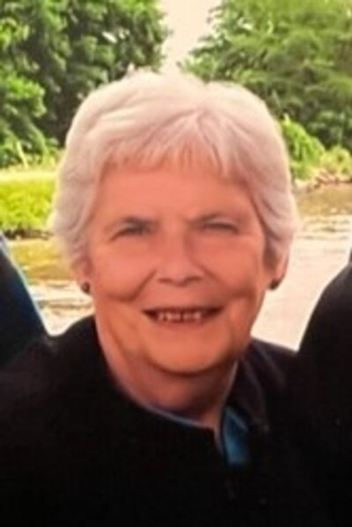 Maxine Virginia Long Profile Photo
