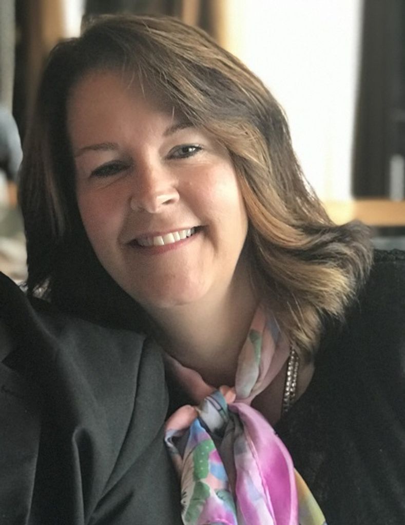 Tina Renee Taylor Lewis Profile Photo