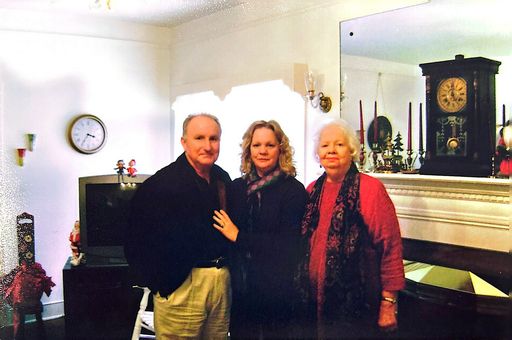 George Thomas Lazenby photo gallery thumbnail 38 of 67