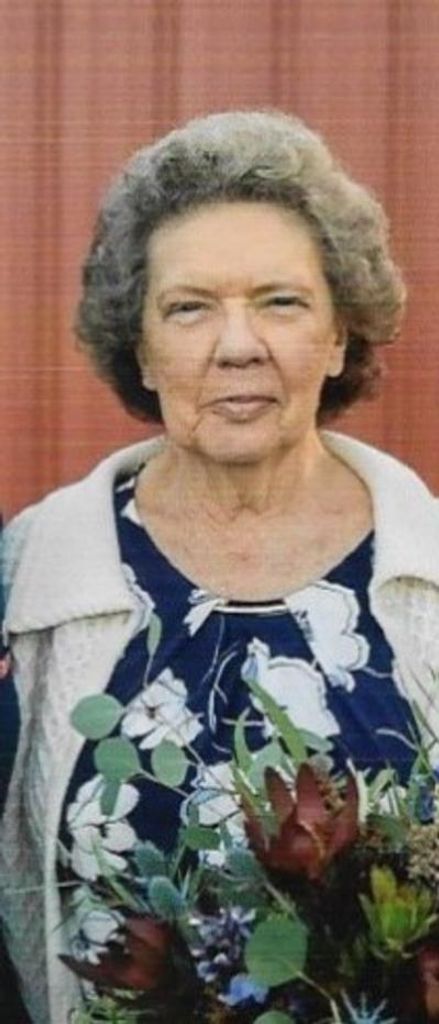 Carolyn Daugherty Combs Profile Photo