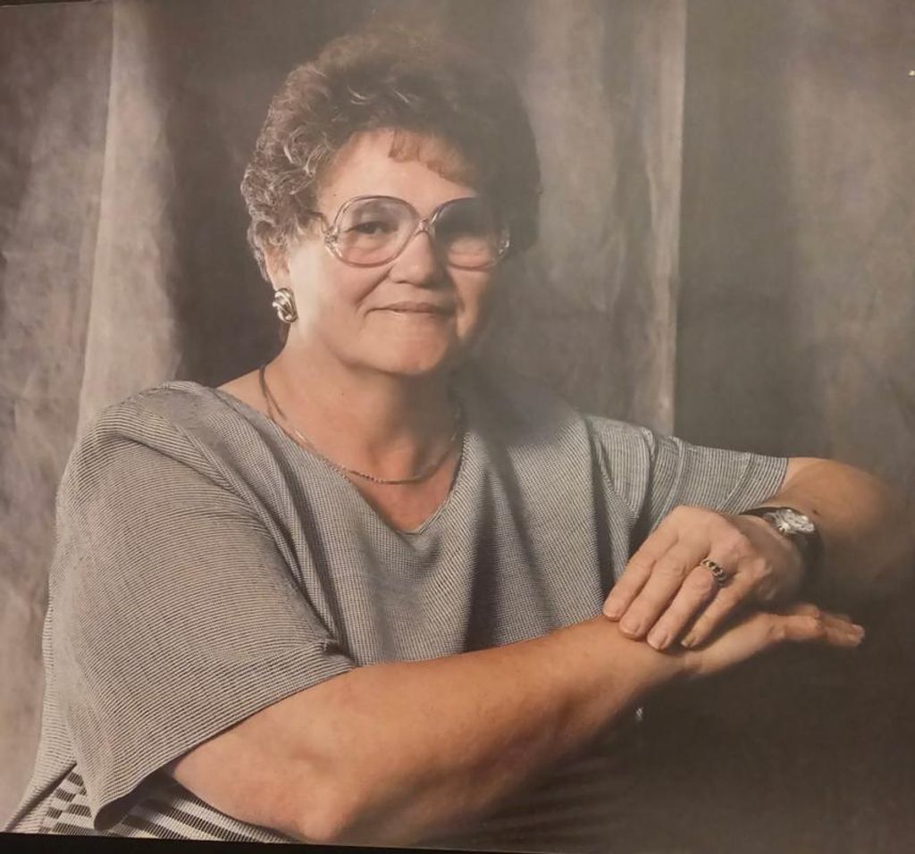 Earnestine (Barnett) Gross Profile Photo