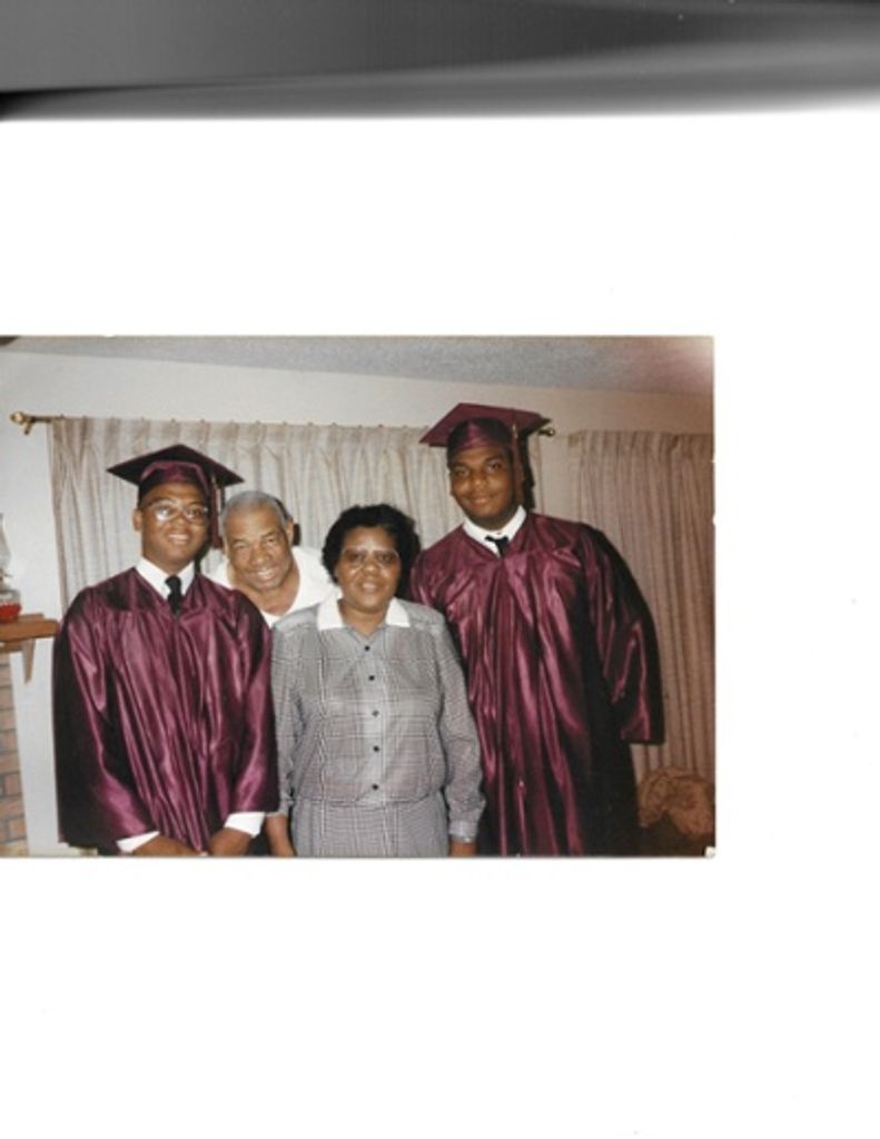 Earnest Raymond Hamilton Iii