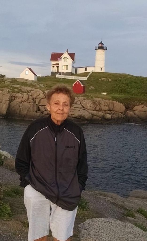 Marie F. Marro Profile Photo
