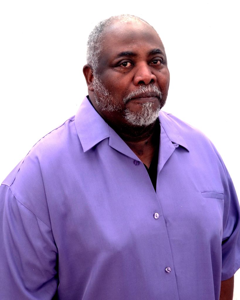 Collier Freeman