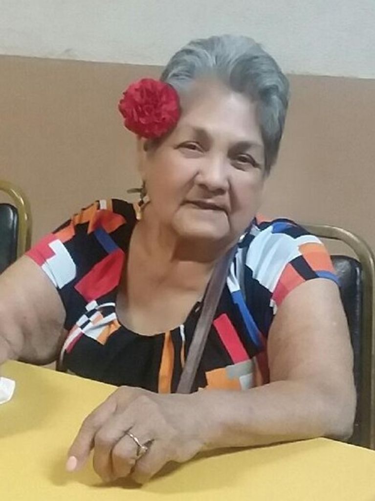Josefina Angulo Flores Profile Photo