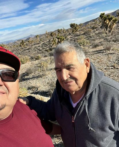 Jose Saenz photo gallery thumbnail 32 of 63